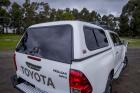 Hardtop ARB Classic Toyota Hilux 2005-2015 lewa i prawa szyba przesuwana