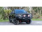 Przedni zderzak ARB Commercial Bull Bar Toyota Hilux od 06.2020